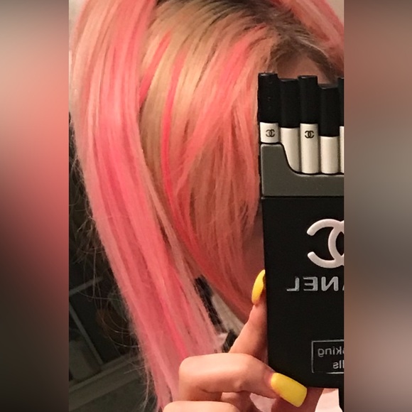 Hot Pink Hair Chalk. 💖💖💖 - Picture 3 of 15